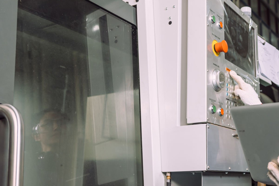 智能加工零件表面處理如何選？陽極氧化、噴涂、電鍍?nèi)珜Ρ?>
						</a>
					</div>
					<span id=