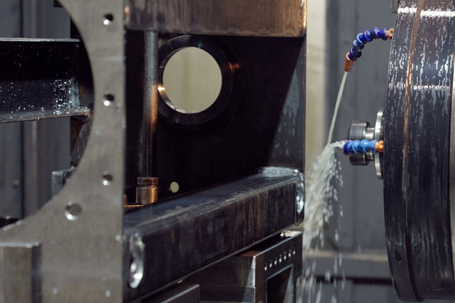 鏜床加工：核心技術(shù)構(gòu)成與精密加工優(yōu)勢